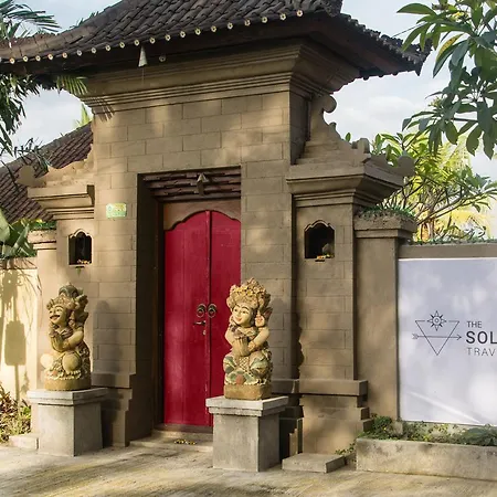 The Solo Female Traveler Guesthouse